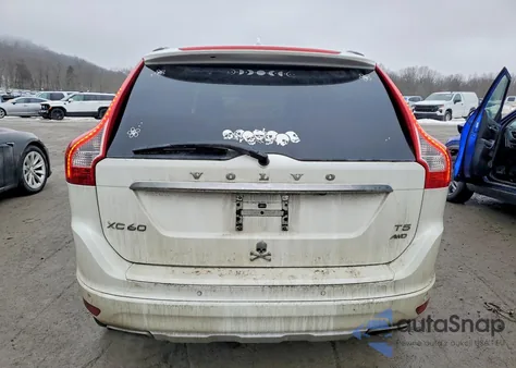 2016 Volvo Xc60 T5 Premier from USA, damaged, VIN YV4612RK0G2867384